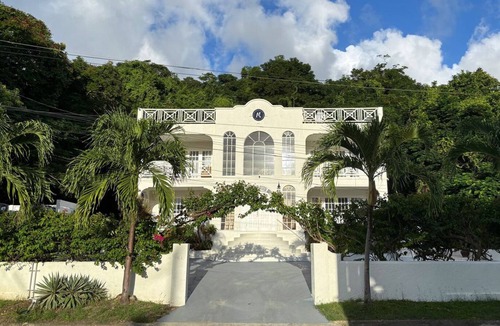 Mullins Villa | 🌴 Spacious Barbados Villa 400m from Mullins Beach/Sleeps 16/ideal for families🌴