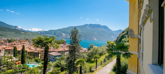 Appartamento Villa Lina with Lake View, Riva del Garda, Italy in Riva del Garda