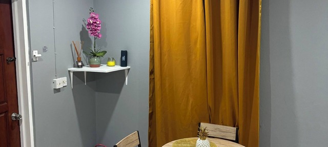 Charming villa in enchanting Blackrock with WiFi, AC in blackrock