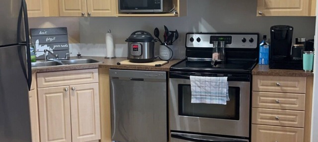 Cozy 2 bedroom 2 bathroom condo! in Spruce Grove