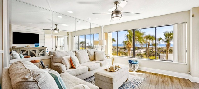 Relaxing Oceanfront Condo -Seaglass Spectacular Ocean Views from every room in Amelia Island