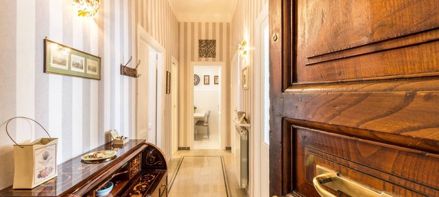 St. Peter's Basilica wonderful apartment great review overlooking of St. Peter in Roma