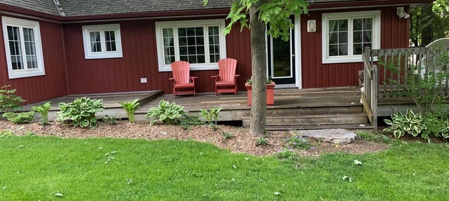 Your Vacation Retreat - Lakebreeze Cottage on Cameron Lake in Kawartha Lakes