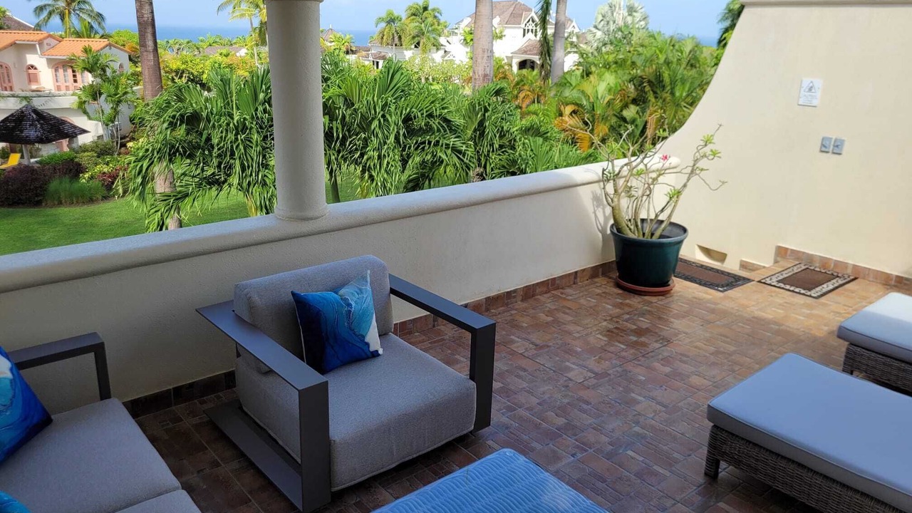 Photo of Patio Balcony in Merlin Bay