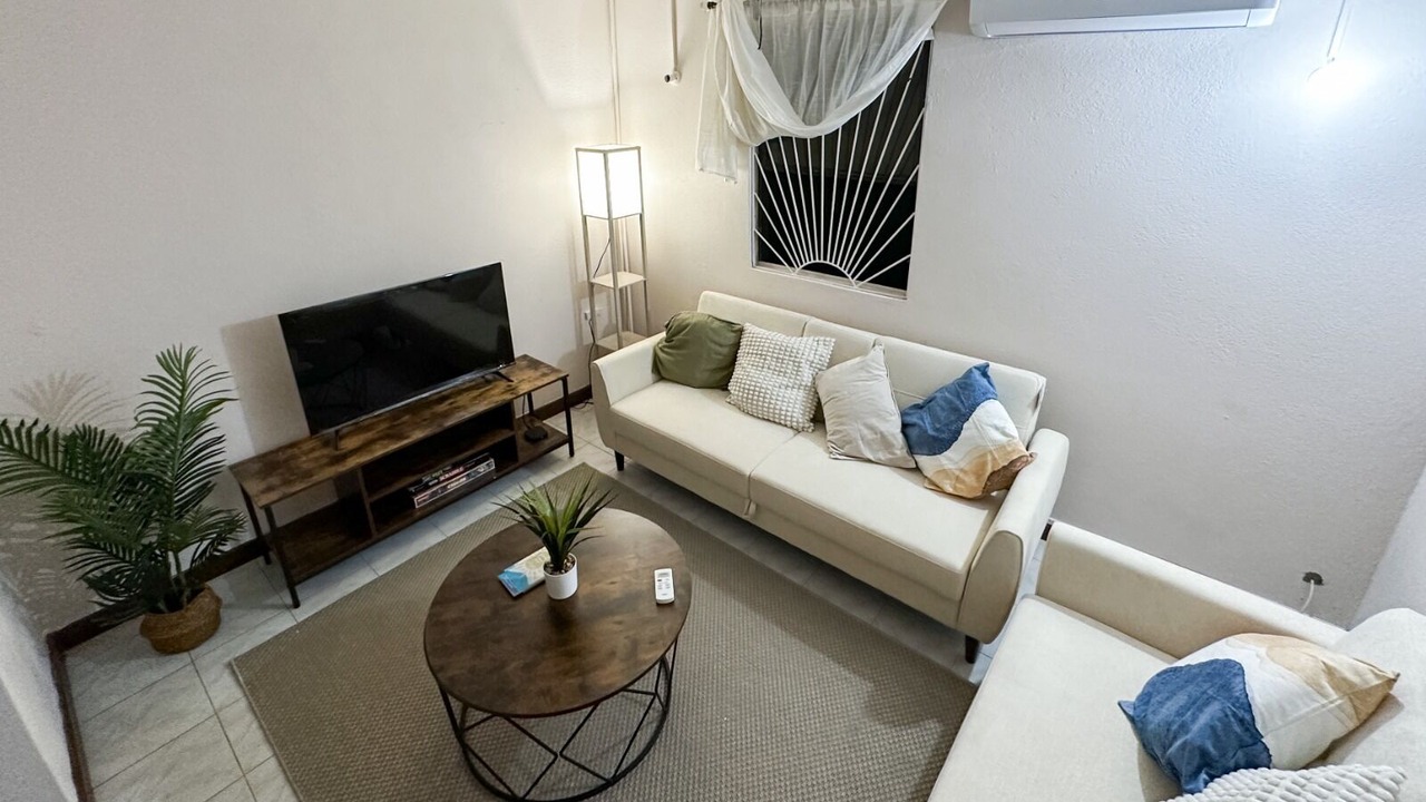 Photo of Livingroom in Oistins